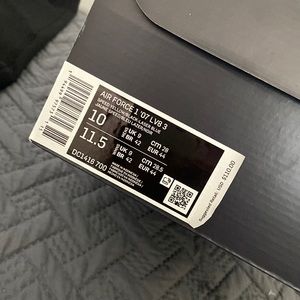 Nike Air Force 1 ‘07 LVB 3 size 10 barely worn